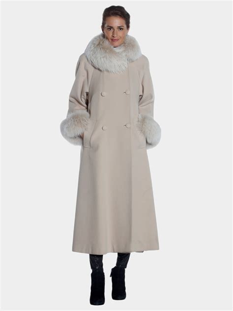 WOMEN'S LUXURY CASHMERE COATS 